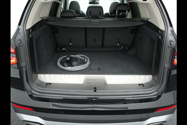 BMW X3 xDrive30e Executive Plug In Hybrid Facelift Dealer O.H. PHEV | Nieuw Model | Panodak | Lederen Sportstoelen | Head Up | Laser LED | Navigatie Groot | Virtual | Apple Carplay | Camera | DAB | Sfeerverlichting | L.M. 19" |