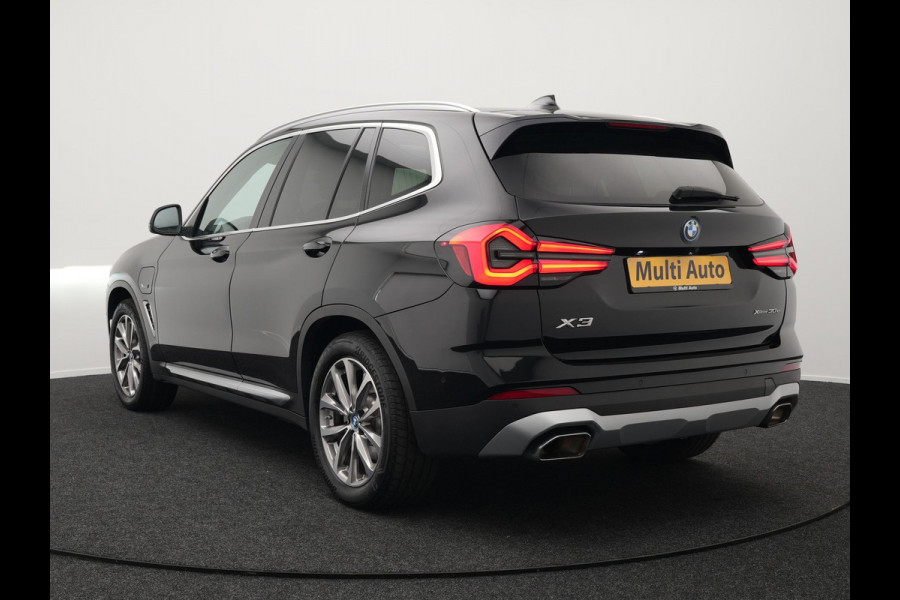 BMW X3 xDrive30e Executive Plug In Hybrid Facelift Dealer O.H. PHEV | Nieuw Model | Panodak | Lederen Sportstoelen | Head Up | Laser LED | Navigatie Groot | Virtual | Apple Carplay | Camera | DAB | Sfeerverlichting | L.M. 19" |