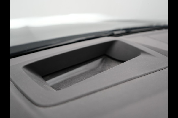 BMW X3 xDrive30e Executive Plug In Hybrid Facelift Dealer O.H. PHEV | Nieuw Model | Panodak | Lederen Sportstoelen | Head Up | Laser LED | Navigatie Groot | Virtual | Apple Carplay | Camera | DAB | Sfeerverlichting | L.M. 19" |