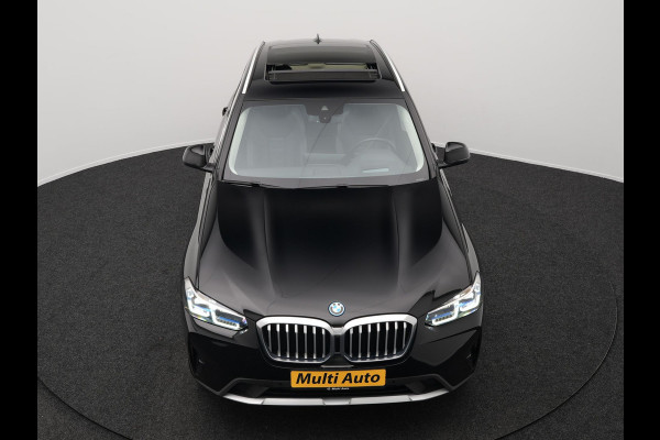 BMW X3 xDrive30e Executive Plug In Hybrid Facelift Dealer O.H. PHEV | Nieuw Model | Panodak | Lederen Sportstoelen | Head Up | Laser LED | Navigatie Groot | Virtual | Apple Carplay | Camera | DAB | Sfeerverlichting | L.M. 19" |