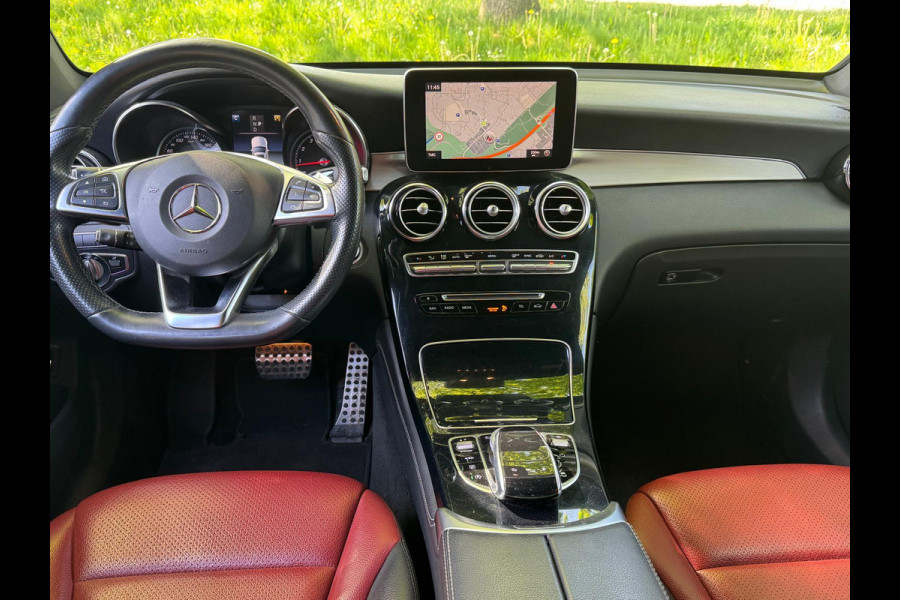 Mercedes-Benz GLC 250 4MATIC Premium AMG Burmester