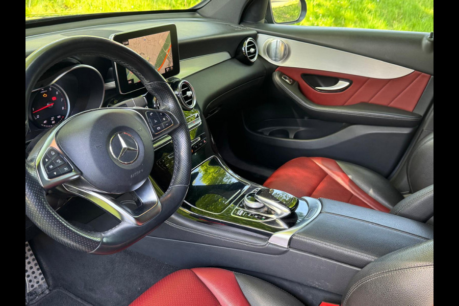Mercedes-Benz GLC 250 4MATIC Premium AMG Burmester