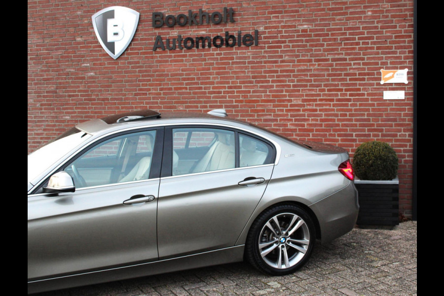 BMW 3-serie 330e Sport Line, Schuifdak (BTW-auto)
