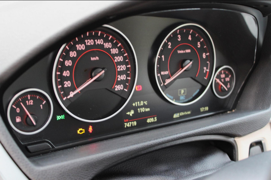 BMW 3-serie 330e Sport Line, Schuifdak (BTW-auto)