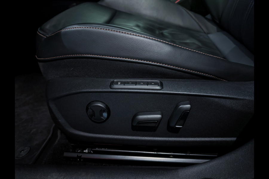 CUPRA Formentor 1.5 TSI 12-2022|MatteGrijs|SportStoelen|Leder|Memory|Camera|