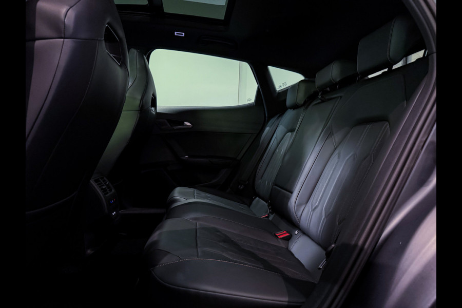 CUPRA Formentor 1.5 TSI 12-2022|MatteGrijs|SportStoelen|Leder|Memory|Camera|