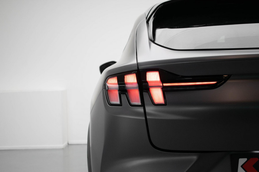Ford Mustang Mach-E RWD 75 kWh | Pano| Bang&Olufsen| 360 Camera