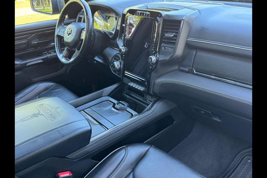 Dodge Ram 5.7 V8 4x4 Crew Cab Limited Night