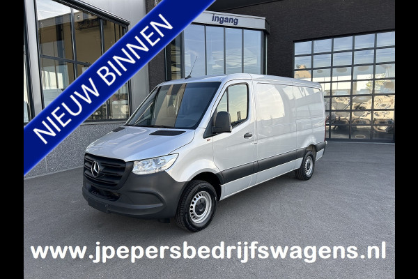 Mercedes-Benz Sprinter 315 CDI L2 H1 RWD / Trekhaak / MBUX / Camera / Carplay navigatie / Airco / 270 Graden achterdeuren