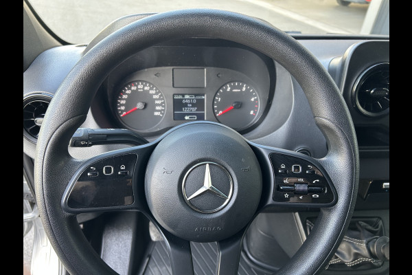 Mercedes-Benz Sprinter 315 CDI L2 H1 RWD / Trekhaak / MBUX / Camera / Carplay navigatie / Airco / 270 Graden achterdeuren