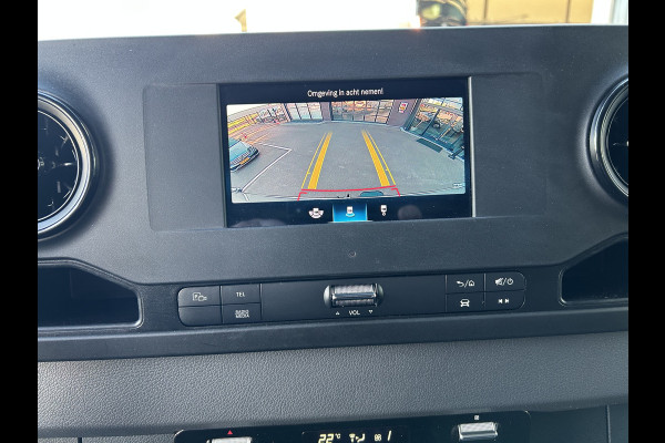 Mercedes-Benz Sprinter 315 CDI L2 H1 RWD / Trekhaak / MBUX / Camera / Carplay navigatie / Airco / 270 Graden achterdeuren
