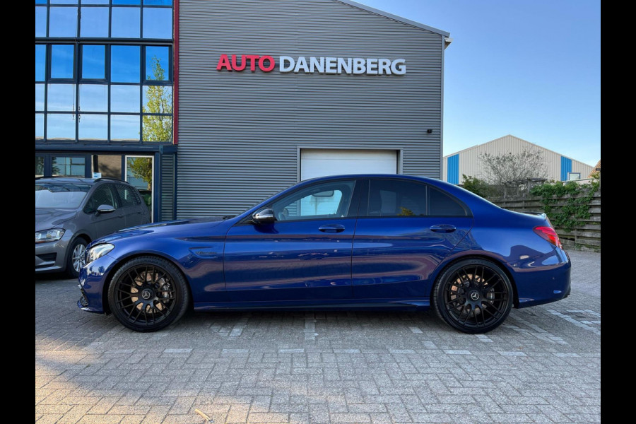 Mercedes-Benz C-Klasse 63 AMG BOM-FOLL