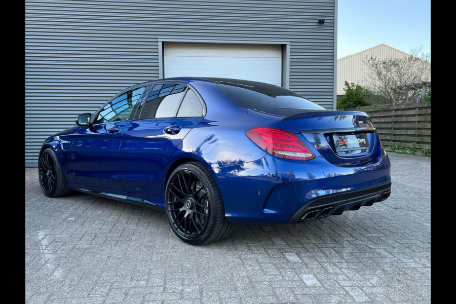 Mercedes-Benz C-Klasse 63 AMG BOM-FOLL