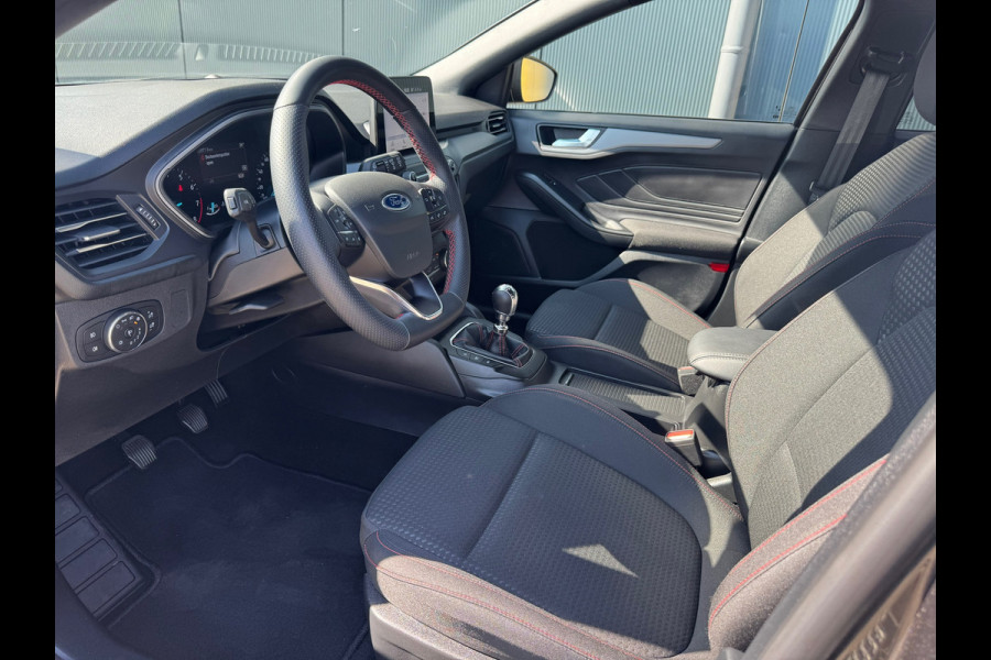 Ford Focus 1.0 EcoBoost * ST Line * Cruise * Camera * Linedetectie *