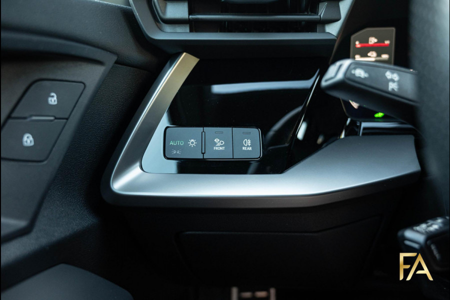 Audi A3 Sportback 40 TFSI e S Line Panodak|19 Inch|MatrixLED