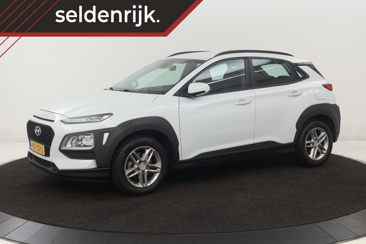 Hyundai Kona 1.0T Comfort | Trekhaak | Carplay | Camera | Climate control | Navigatie | Cruise control | Keyless | Bluetooth Hyundai Kona 1.0T Comfort | Trekhaak | Carplay | Camera | Climate control | Navigatie | Cruise control | Keyless | Bluetooth