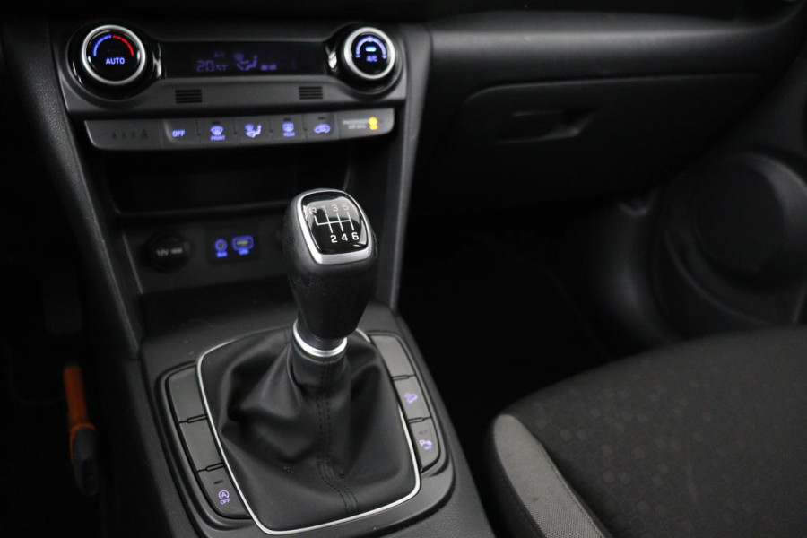 Hyundai Kona 1.0T Comfort | Trekhaak | Carplay | Camera | Climate control | Navigatie | Cruise control | Keyless | Bluetooth