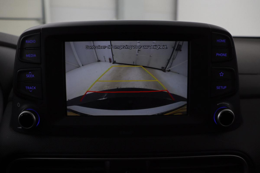 Hyundai Kona 1.0T Comfort | Trekhaak | Carplay | Camera | Climate control | Navigatie | Cruise control | Keyless | Bluetooth