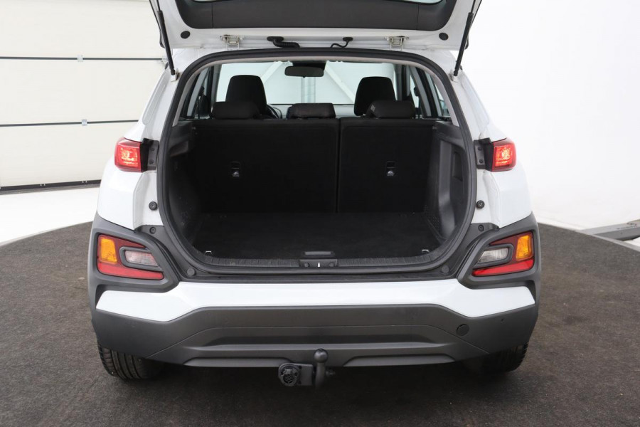 Hyundai Kona 1.0T Comfort | Trekhaak | Carplay | Camera | Climate control | Navigatie | Cruise control | Keyless | Bluetooth