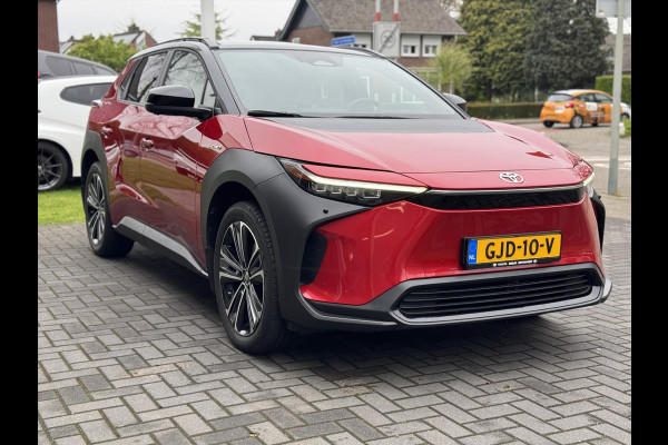 Toyota Bz4x 71,4 kWh 204pk Premium | Trekhaak, Panoramadak, 20 inch, 360 Camera, Parkeersensoren, Dodehoekherkenning, Stoel + Stuurverwarmin