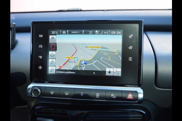 Citroën C4 Cactus 1.2 PureTech Business Plus TREKHAAK | STOELVERWARMING | NAVIGATIE | ACHTERUITRIJCAMERA MET SENSOREN | E.C.C. |