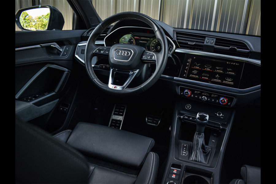 Audi Q3 Sportback 45 TFSI e S EDITION | PANORAMADAK | SONOS SOUND | ADAPTIVE CRUISE | MATRIX-LED | MAGNETIC RIDE | FULL EDER | TREKHAAK | KEYLESS