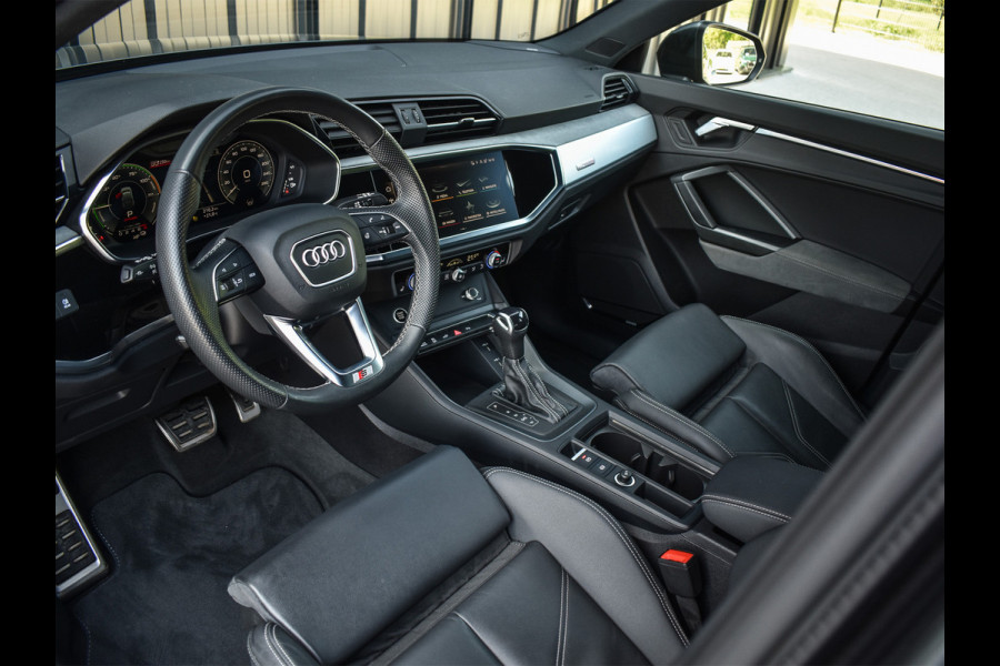 Audi Q3 Sportback 45 TFSI e S EDITION | PANORAMADAK | SONOS SOUND | ADAPTIVE CRUISE | MATRIX-LED | MAGNETIC RIDE | FULL EDER | TREKHAAK | KEYLESS