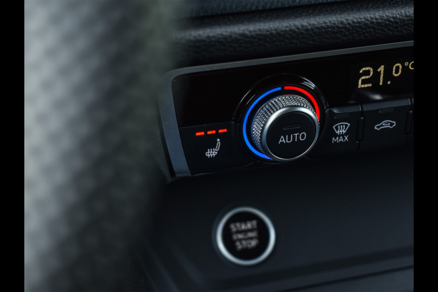 Audi Q3 Sportback 45 TFSI e S EDITION | PANORAMADAK | SONOS SOUND | ADAPTIVE CRUISE | MATRIX-LED | MAGNETIC RIDE | FULL EDER | TREKHAAK | KEYLESS