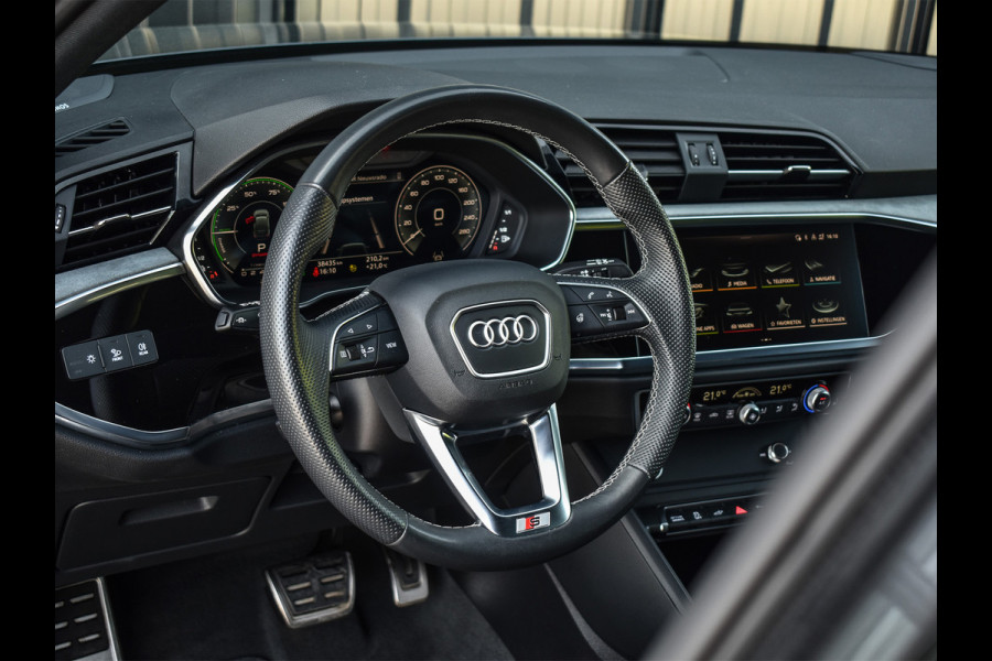 Audi Q3 Sportback 45 TFSI e S EDITION | PANORAMADAK | SONOS SOUND | ADAPTIVE CRUISE | MATRIX-LED | MAGNETIC RIDE | FULL EDER | TREKHAAK | KEYLESS