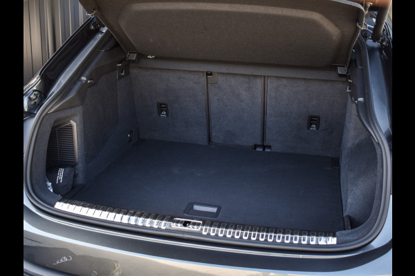 Audi Q3 Sportback 45 TFSI e S EDITION | PANORAMADAK | SONOS SOUND | ADAPTIVE CRUISE | MATRIX-LED | MAGNETIC RIDE | FULL EDER | TREKHAAK | KEYLESS