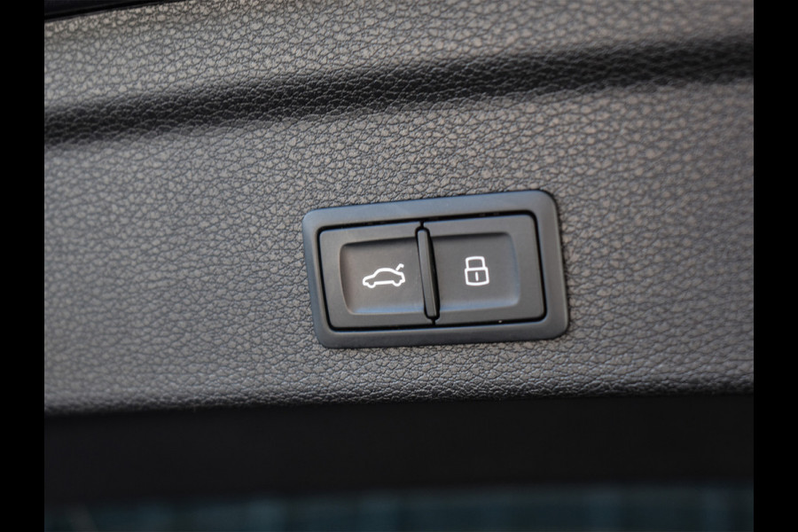 Audi Q3 Sportback 45 TFSI e S EDITION | PANORAMADAK | SONOS SOUND | ADAPTIVE CRUISE | MATRIX-LED | MAGNETIC RIDE | FULL EDER | TREKHAAK | KEYLESS
