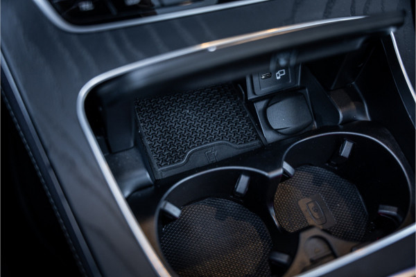 Mercedes-Benz E-Klasse E300 e AMG Line - Panorama | Burmester | 360 Camera | Memory | ACC