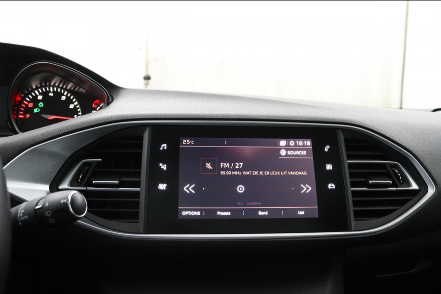Peugeot 308 SW 1.2 PureTech Premium*PANO*ACC*ECC*NAVI*