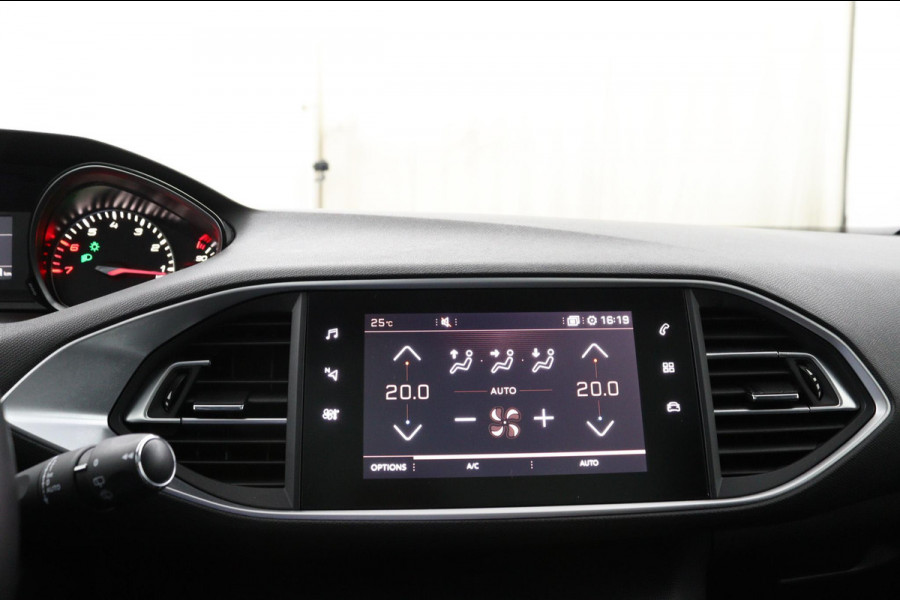 Peugeot 308 SW 1.2 PureTech Premium*PANO*ACC*ECC*NAVI*
