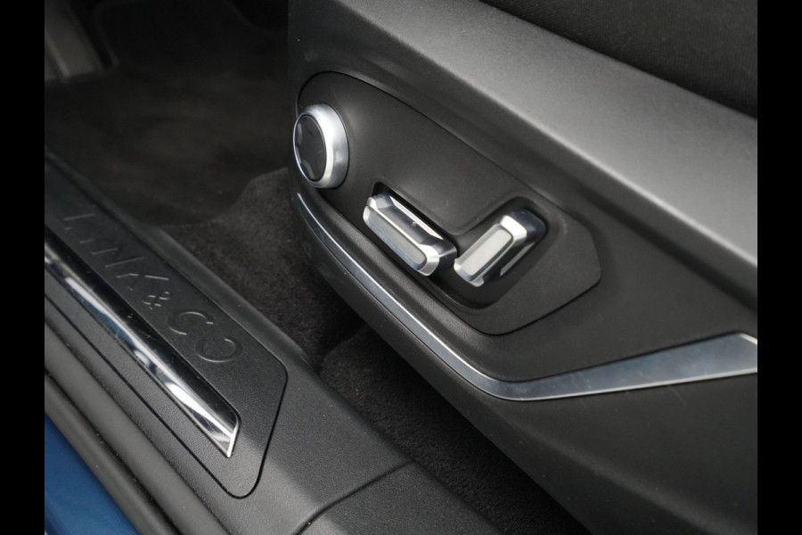 Lynk & Co 01 1.5 Hybride Panorama Camera Stoelverwarming Side Assist Keyless 6