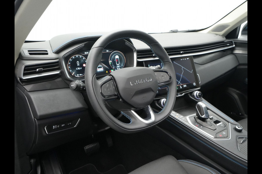 Lynk & Co 01 1.5 Hybride Panorama Camera Stoelverwarming Side Assist Keyless 6