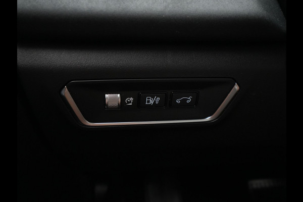 Lynk & Co 01 1.5 Hybride Panorama Camera Stoelverwarming Side Assist Keyless 6