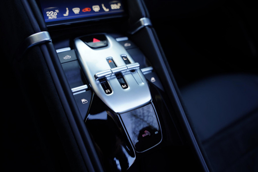 Ferrari Roma Spider 3.9 V8 2025-05