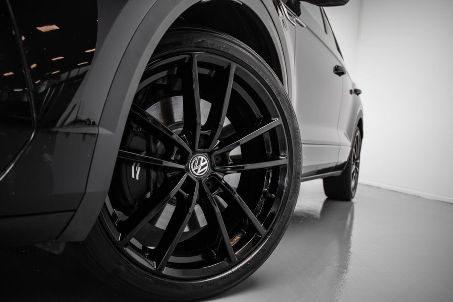 Volkswagen T-Roc 2.0 TSI 4Motion R |Pano|Akrapovic|Leder|Beats|
