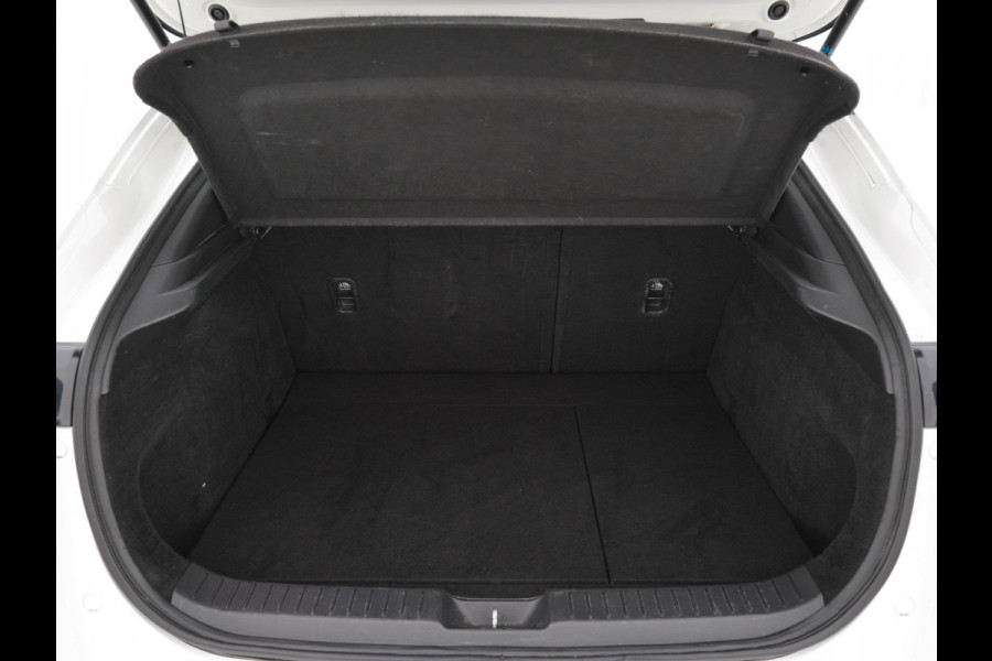 Mazda CX-30 2.0 e-SkyActiv-G M Hybrid Comfort *FULL-LED | NAVI-FULLMAP | CAMERA | DAB | COMFORT-SEATS | ECC | PDC | HEATED-SEATS | CRUISE | LANE-ASSIST | TOWBAR | CARPLAY | BLINDSPOT | 16''ALU*