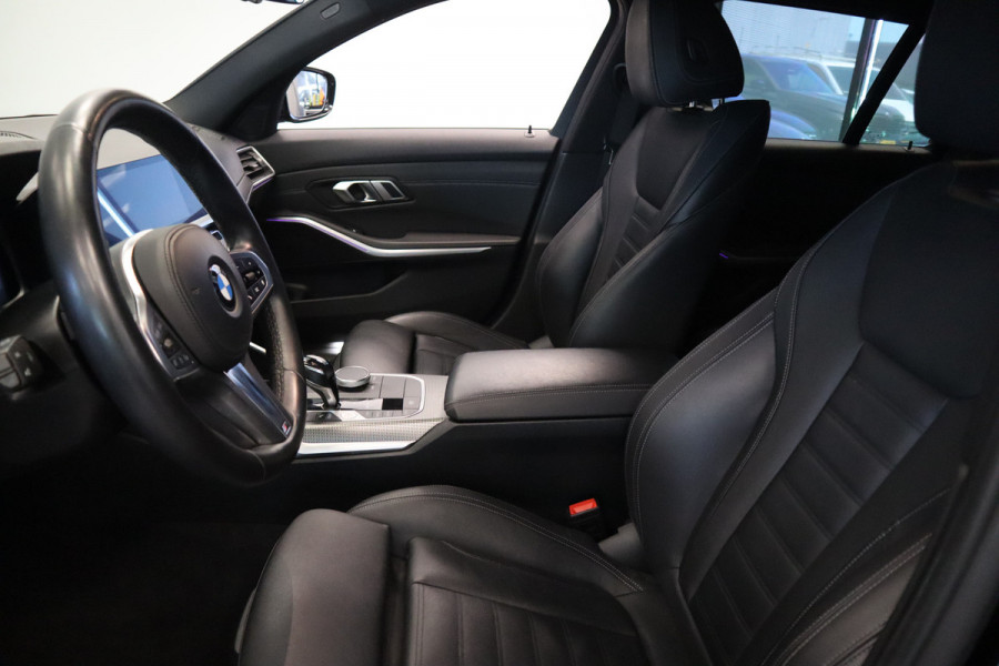 BMW 3 Serie Touring 320i High Executive Edition 184 PK Navigatie Luxe Volleder Cruise Control Stoelverwarming sfeerverlichting