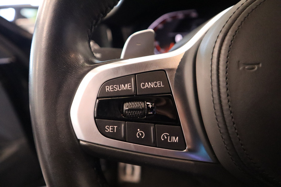 BMW 3 Serie Touring 320i High Executive Edition 184 PK Navigatie Luxe Volleder Cruise Control Stoelverwarming sfeerverlichting