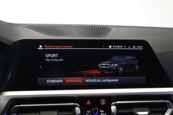 BMW 3 Serie Touring 320i High Executive Edition 184 PK Navigatie Luxe Volleder Cruise Control Stoelverwarming sfeerverlichting