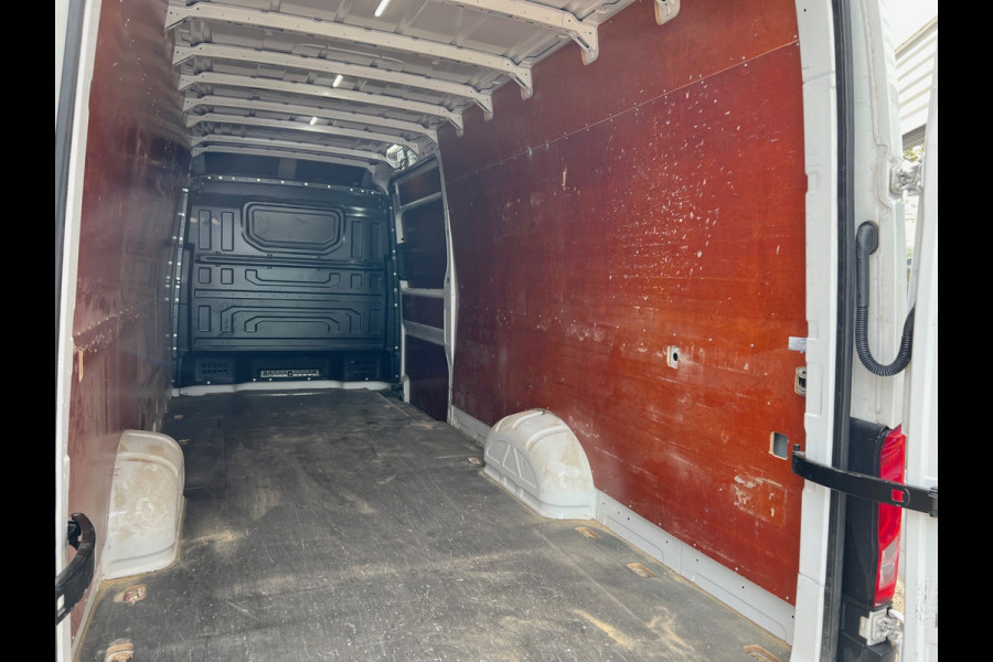 Volkswagen Crafter 35 2.0 TDI L5H3 Comfortline Aut.