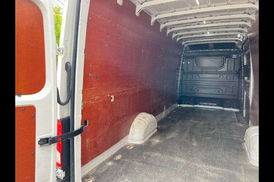 Volkswagen Crafter 35 2.0 TDI L5H3 Comfortline Aut.