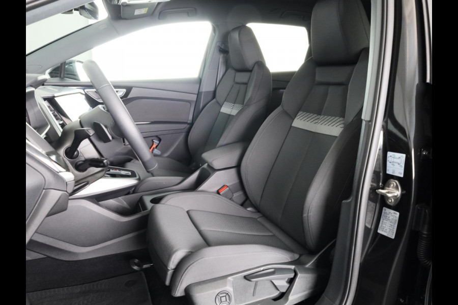 Audi Q4 e-tron 45 Advanced edition 82 kWh 286pk | Private lease vanaf € 796,- pm | 20 inch Lichtmetalen velgen  | Navigatie | Parkeerhulp Plus