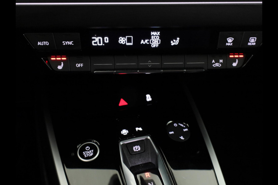 Audi Q4 e-tron 45 Advanced edition 82 kWh 286pk | Private lease vanaf € 796,- pm | 20 inch Lichtmetalen velgen  | Navigatie | Parkeerhulp Plus