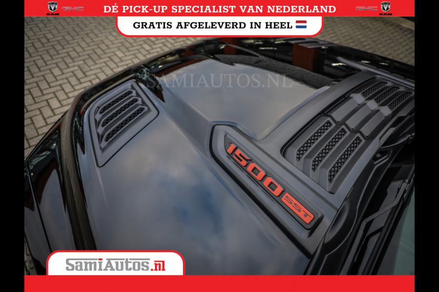 Dodge Ram NIGHT PREMIUM 2025 | BOM VOL + 14.4 INCH SCHERM | LUCHTVERING | HUD | HURRICANE 420PK 636 Nm | PRIJS MET LPG EN COVER EN GARANTI DUBBELE CABINE | PICK UP | 5 PERSOONS | DC | GRIJSKENTEKEN | VOORRAAD NR 2287 - 3384