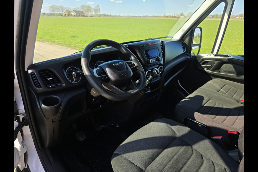 Iveco Daily 35S14V 2.3 352L H2 - 140 Pk - Euro 6 - Airco - Cruise Control