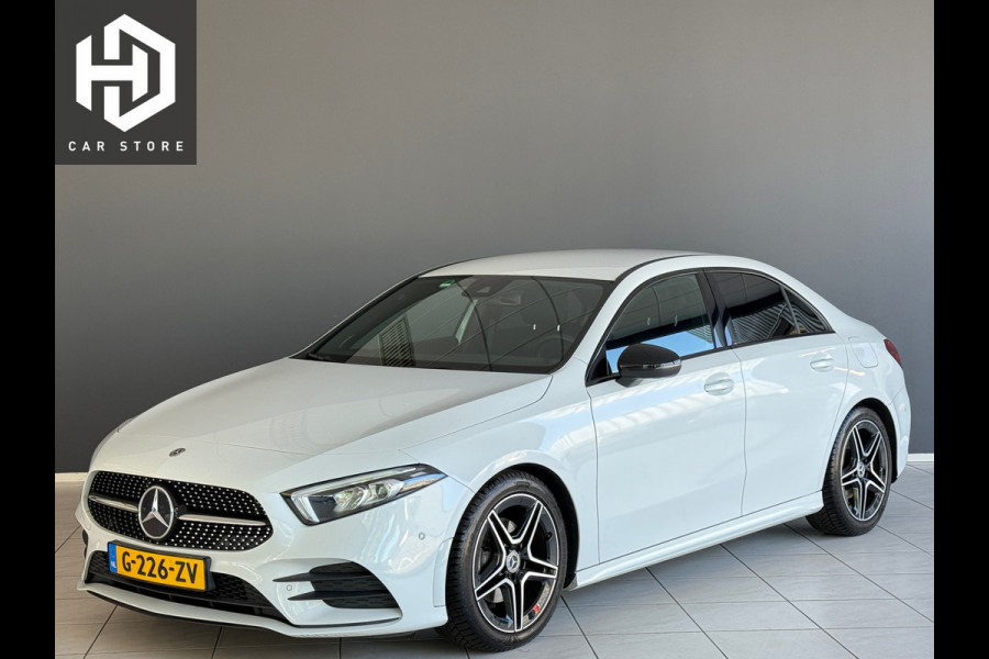 Mercedes-Benz A-Klasse 200 163pk AMG Night Dealer Onderhouden